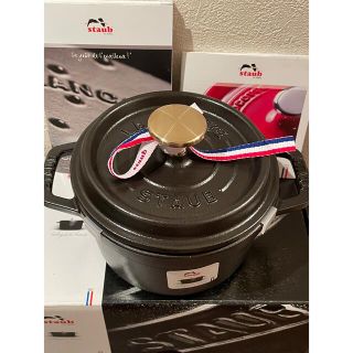 ストウブ(STAUB)のGW値下げ新品staubラココットラウンドブラック14cmブラック　匿名配送(鍋/フライパン)