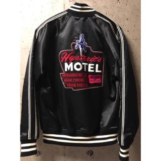 ヒステリックグラマー(HYSTERIC GLAMOUR)のHYSTERIC'S MOTEL刺繍サテンジャケット(スタジャン)