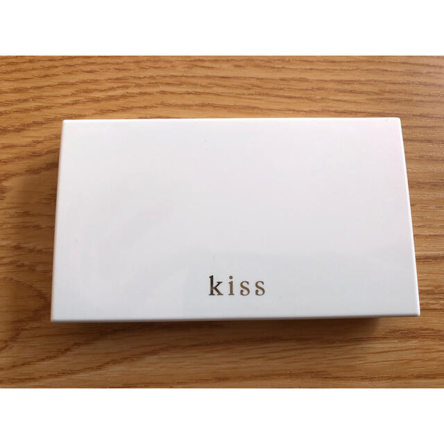 Kiss Me(キスミーコスメチックス)のKiss マットシフォン　クリーミィパウダリーファンデ01 コスメ/美容のベースメイク/化粧品(ファンデーション)の商品写真
