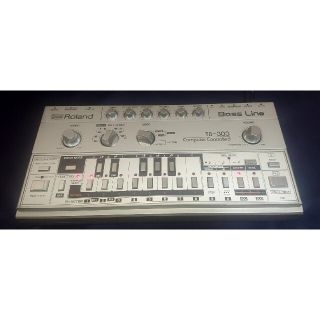 ローランド(Roland)のROLAND TB-303(キーボード/シンセサイザー)