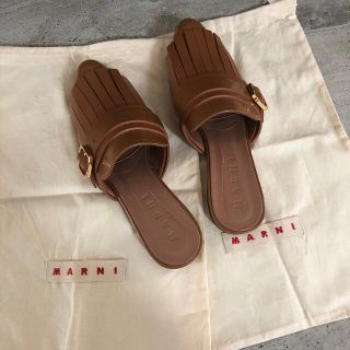 マルニ(Marni)のMARNIサンダル　フリンジスリッパ(サンダル)