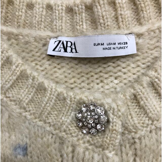 ZARA(ザラ)の専用　ZARA  ザラ　ビジューボタン　カーディガン　M レディースのトップス(カーディガン)の商品写真