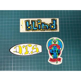 ブラインド(bLind)のステッカー ブラインド ドッグタウン 3枚セット！☆送料無料♪(スケートボード)