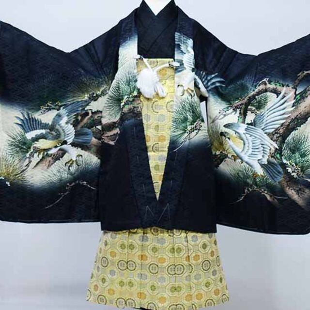 七五三 五歳 男児 羽織袴フルセット 金刺繍 黒地 鷹 袴変更可 NO37131 ...