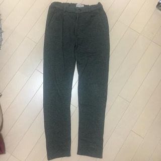 ザラキッズ(ZARA KIDS)のZARA グレーパンツ　134 (パンツ/スパッツ)