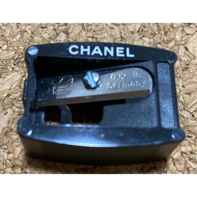 CHANEL(シャネル)のシャネル　リップライナー　ルクレヨンレーブル　#34 コスメ/美容のベースメイク/化粧品(リップライナー)の商品写真