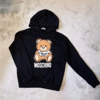 モスキーノ パーカー(レディース)の通販 100点以上 | MOSCHINOの モスキーノ パーカー(レディース)の通販 100点以上 | MOSCHINOの