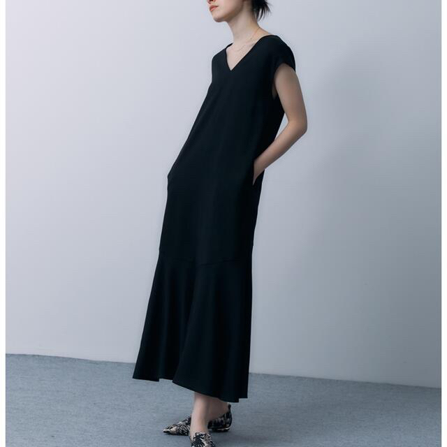 エリ様専用☆スタニングルアー リネンライクVネックロングワンピース ドレス 【絶品】 67.0%OFF スタニングルアー ワンピース