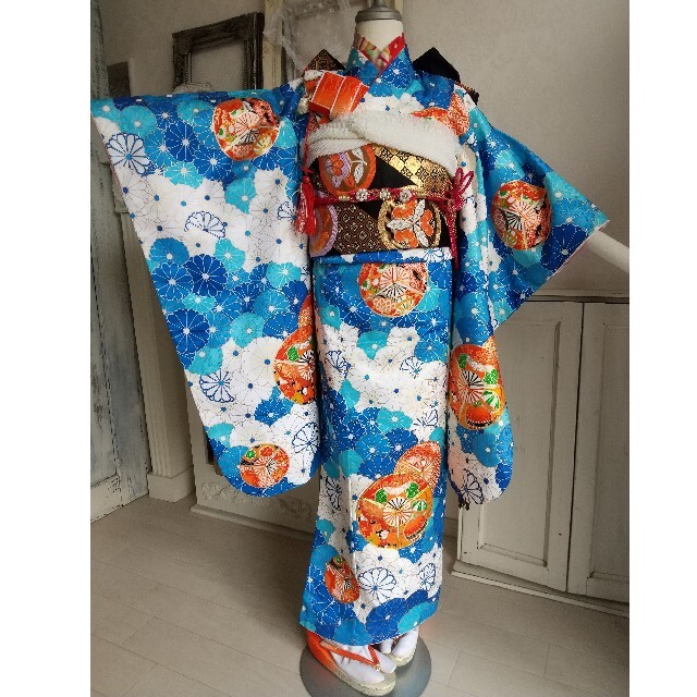 圧巻の菊の花の着物にだらり帯☆七五三７歳フルセット キッズ/ベビー/マタニティのキッズ服女の子用(90cm~)(和服/着物)の商品写真