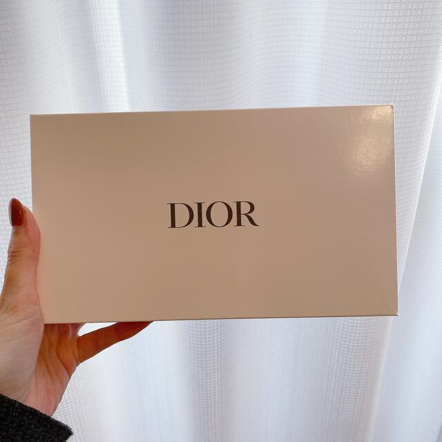 Dior(ディオール)の【nzmさま】Dior ノベルティポーチ ピンクセット レディースのファッション小物(ポーチ)の商品写真