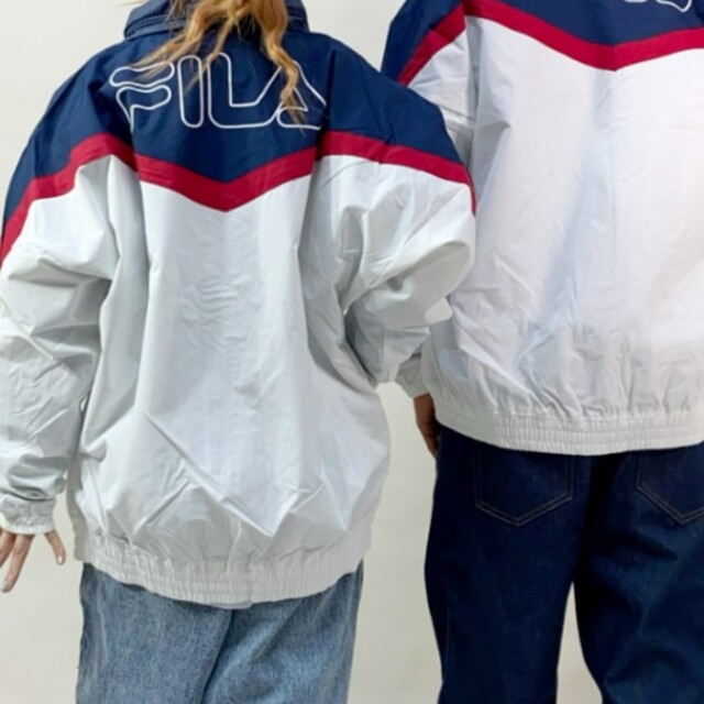 FILA(フィラ)の新品 タグ付き FILA フィラ オーバーサイズナイロンジャケット S レディースのジャケット/アウター(ナイロンジャケット)の商品写真