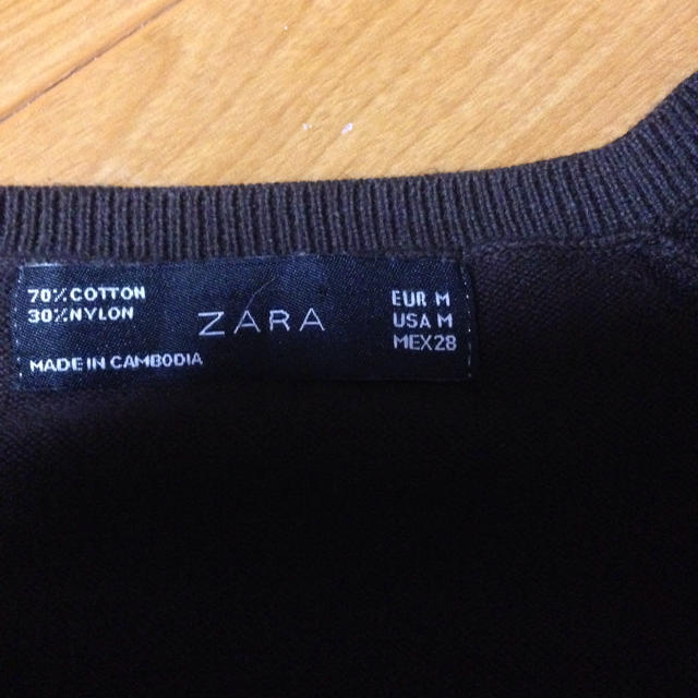 ZARA(ザラ)の美品ZARA   Vネックニット レディースのトップス(ニット/セーター)の商品写真