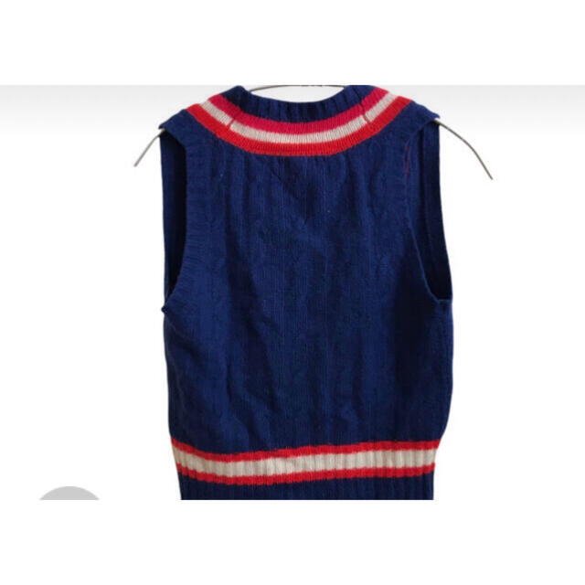 TOMMY HILFIGER(トミーヒルフィガー)の TOMMY HILFIGER Ｖネックニットベスト  レディースのトップス(ニット/セーター)の商品写真