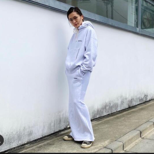 最終価格】holiday ultra heavy sweat お買い得 70.0%OFF www