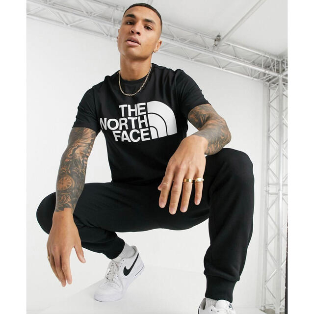 THE NORTH FACE(ザノースフェイス)の 7/2最終SALE ノースフェイス　スタンダード　Tシャツ メンズのトップス(Tシャツ/カットソー(半袖/袖なし))の商品写真