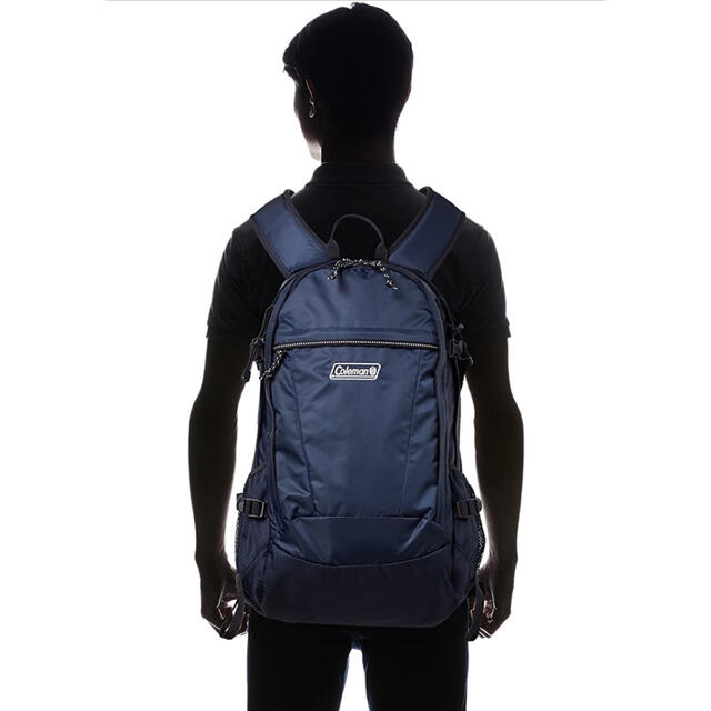 Coleman(コールマン)のColeman Walker 33l ネイビー　リュック レディースのバッグ(リュック/バックパック)の商品写真