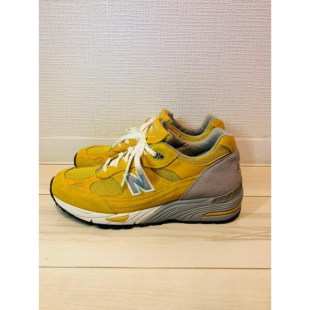 New Balance(ニューバランス)のニューバランス　M991 イエロー　26.5cm メンズの靴/シューズ(スニーカー)の商品写真