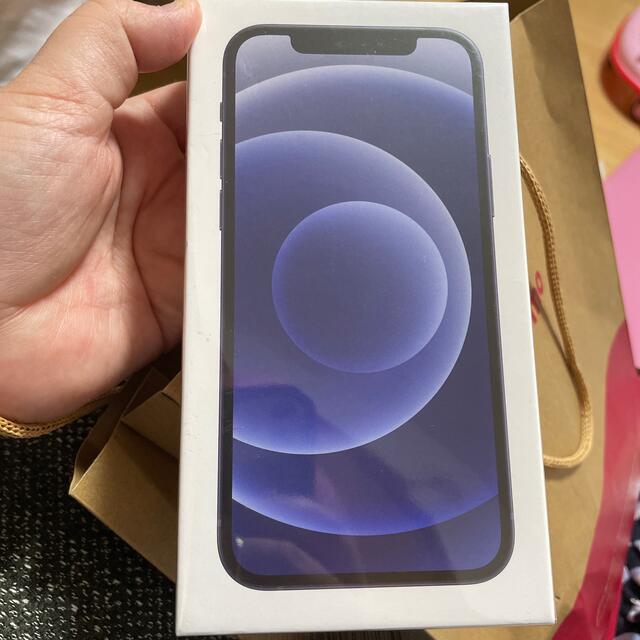 最高 iPhone - iPhone12 64G ブラック DOCOMOです。 スマートフォン