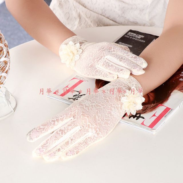 クリーム 手袋 レース スマホ対応 タッチパネル対応 紫外線 UV対策10106 レディースのファッション小物(手袋)の商品写真