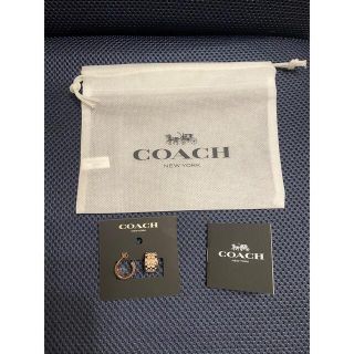 コーチ(COACH)のコーチ　ピアス　ピンクゴールドコーティング(ピアス)