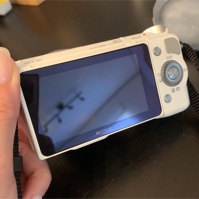 SONY(ソニー)のSONY NEX−5R NEX-5RY(S) スマホ/家電/カメラのカメラ(デジタル一眼)の商品写真