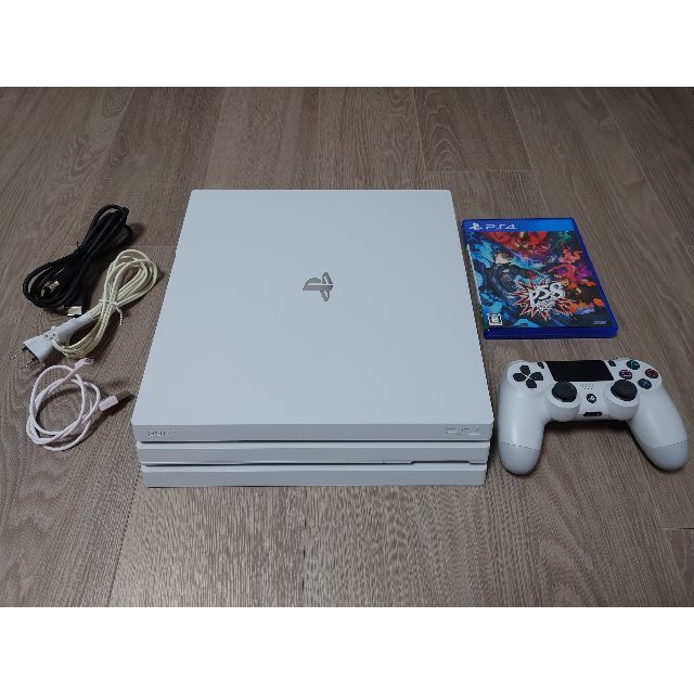 PS4 Pro 白 CUH-7200B_ペルソナ5 スクランブル付き