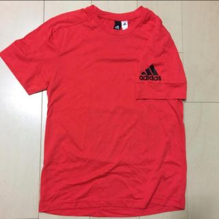 アディダス(adidas)のadidas Ｔシャツ(Tシャツ/カットソー(半袖/袖なし))