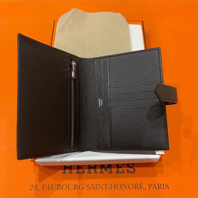 新品未使用 レア HERMES エルメス べアン コンパクト モノクローム