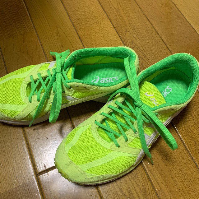 asics(アシックス)のアシックススニーカー24.5 メンズの靴/シューズ(スニーカー)の商品写真