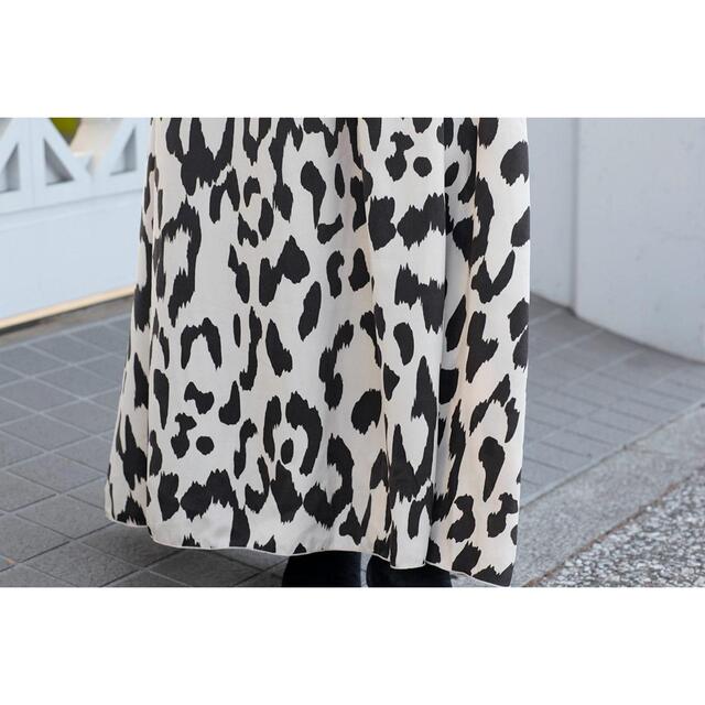 room306 CONTEMPORARY(ルームサンマルロクコンテンポラリー)のroom306♡ Animal Pattern Maxi Skirt レディースのスカート(ロングスカート)の商品写真