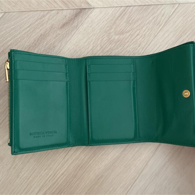 BOTTEGA VENETA イントレチャート 三つ折りファスナーウォレット