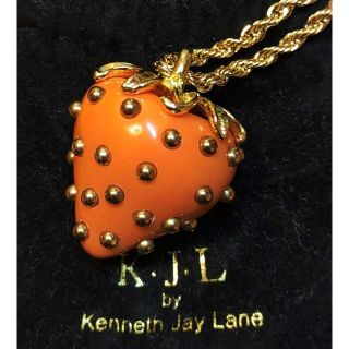 ケネスジェイレーン(Kenneth Jay Lane)のケネス ジェイ レーン　ストロベリーネックレス(ネックレス)