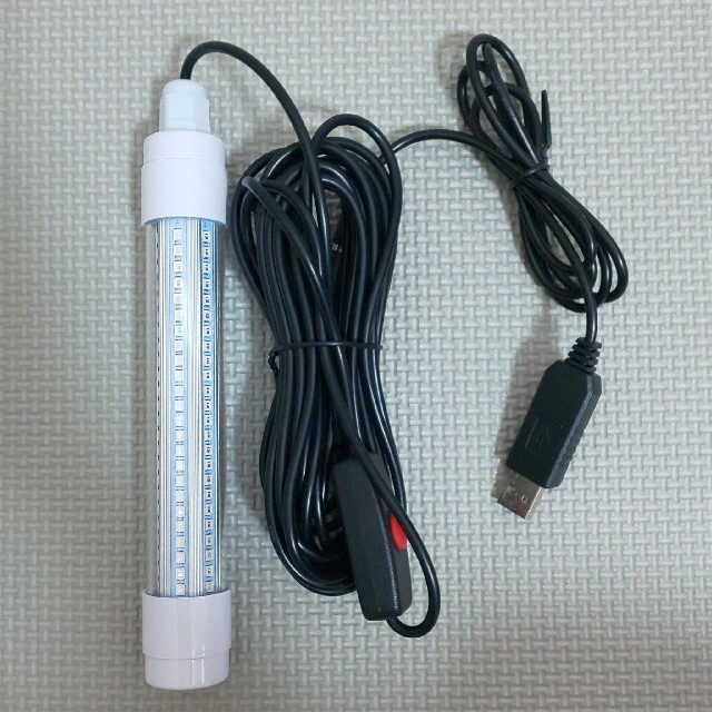 青LED USB水中集魚灯 充電式 夜釣り 投光器 アジング　エギング　サビキ