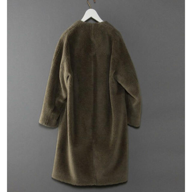 BEAUTY&YOUTH UNITED ARROWS(ビューティアンドユースユナイテッドアローズ)のroku 6 V-NECK FAKE FUR COAT/ﾛﾝｸﾞｺｰﾄ レディースのジャケット/アウター(毛皮/ファーコート)の商品写真