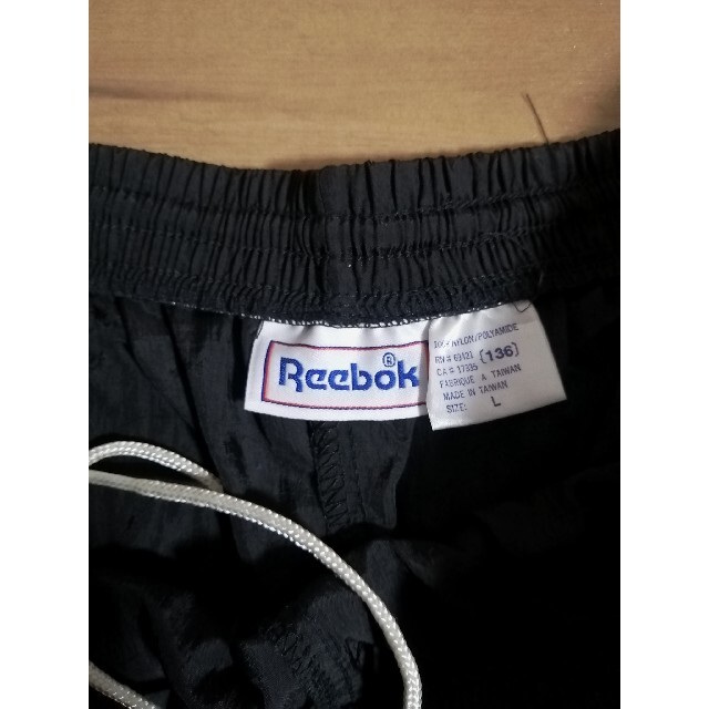 Reebok(リーボック)のゆう様専用 80s Reebok ナイロンパンツ バギーパンツ 黒 ブラック L メンズのパンツ(サルエルパンツ)の商品写真