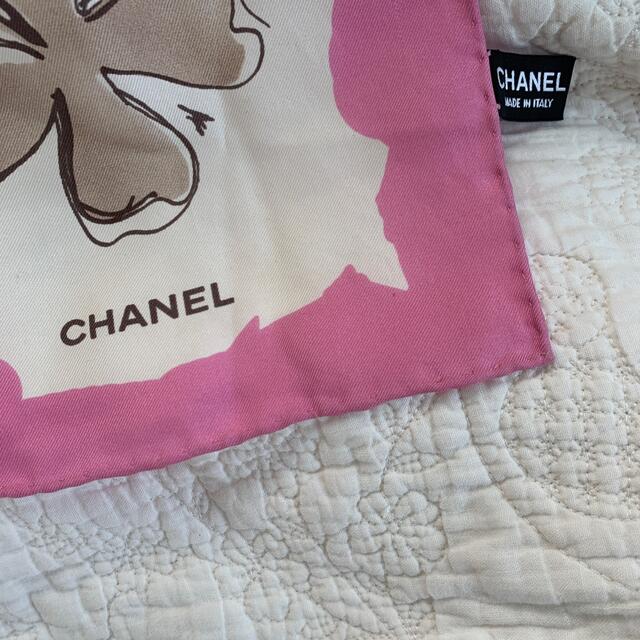 CHANEL(シャネル)のCHANELスカーフ　美品 レディースのファッション小物(バンダナ/スカーフ)の商品写真