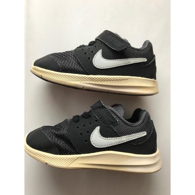 NIKE(ナイキ)のNIKE スニーカー　ダウンシフター7  14㎝ キッズ/ベビー/マタニティのベビー靴/シューズ(~14cm)(スニーカー)の商品写真