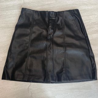 ザラ(ZARA)のZARA フェイクレザースカート(ミニスカート)