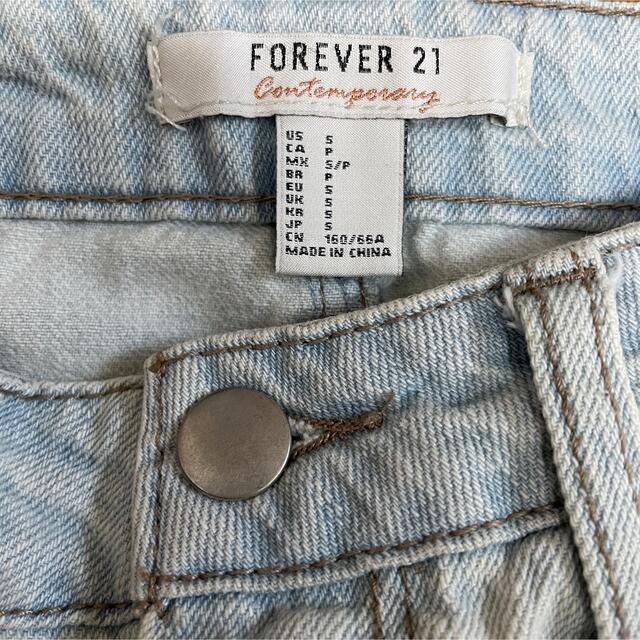 FOREVER 21(フォーエバートゥエンティーワン)のミニスカート  レディースのスカート(ミニスカート)の商品写真