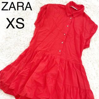 ザラ(ZARA)の本日限定美品✳︎ZARA シャツワンピース　ノースリーブ　花ボタン　レッド　XS(ひざ丈ワンピース)