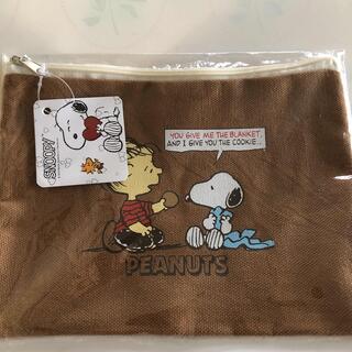 スヌーピー(SNOOPY)のスヌーピーポーチ✨新品未使用(ポーチ)