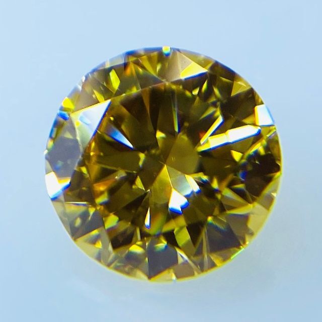 FANCY INTENSE ORANGE YELLOW 0.57ct RD レディースのアクセサリー(その他)の商品写真