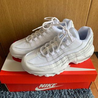 ナイキ(NIKE)のNike airmax95 白　ナイキエアマックス95 メンズシューズ(スニーカー)