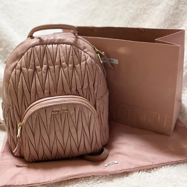 人気の雑貨がズラリ! miumiu - miumiu マテラッセ レザー バック