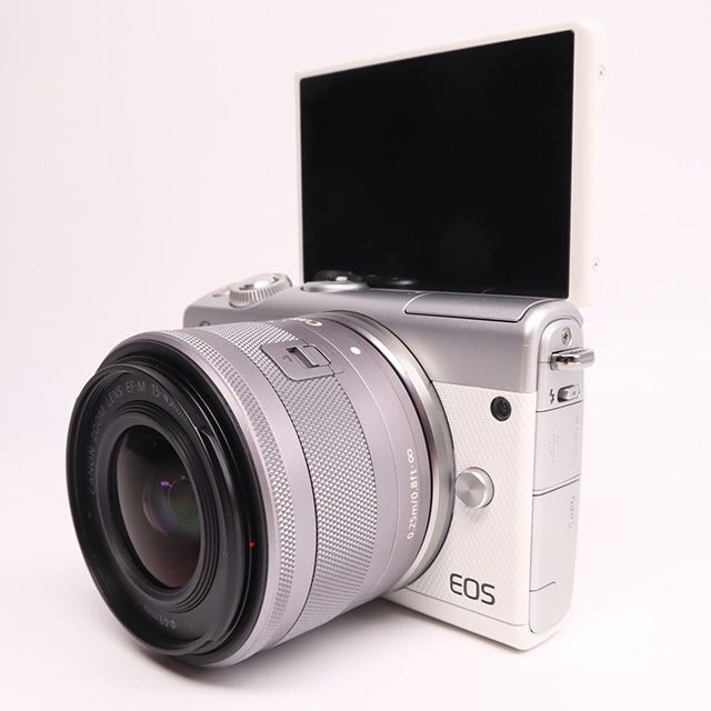 C C EOS M100 レンズキット ホワイト⭐専用フェイスジャケット付！の通販 o# キヤノンならラクマ 【正規逆輸入品】 