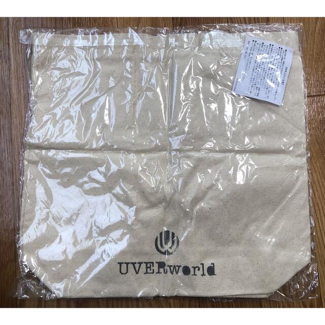 UVERworld(ウーバーワールド)の【新品・未開封】 UVERworld トートバッグ　ホワイト エンタメ/ホビーのタレントグッズ(ミュージシャン)の商品写真