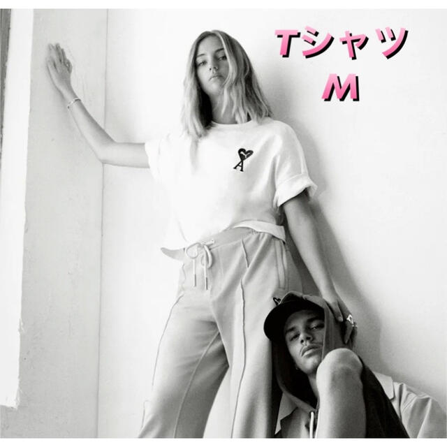 PUMA(プーマ)の【Mサイズ】PUMA × AMI PARIS Tシャツ 白 レディースのトップス(Tシャツ(半袖/袖なし))の商品写真