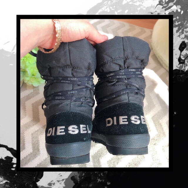 DIESEL(ディーゼル)のDIESEL ディーゼル　スエード　ブーツ　ストラップ　黒 レディースの靴/シューズ(ブーツ)の商品写真