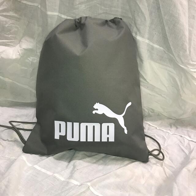 PUMA(プーマ)の新品　未使用品　プーマ　ナップサック　バックパック　マルチバッグ　グレー メンズのバッグ(バッグパック/リュック)の商品写真