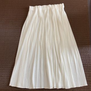 プリーツプリーズイッセイミヤケ(PLEATS PLEASE ISSEY MIYAKE)のプリーツプリーズスカート スカート　ホワイト(ひざ丈スカート)